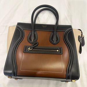 Celine. Beautiful bag!!